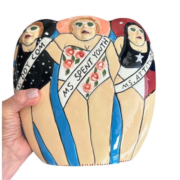 Pageant Ladies Fun Colorful Vase by Funseekers Westland Giftware - Picture 8 of 10